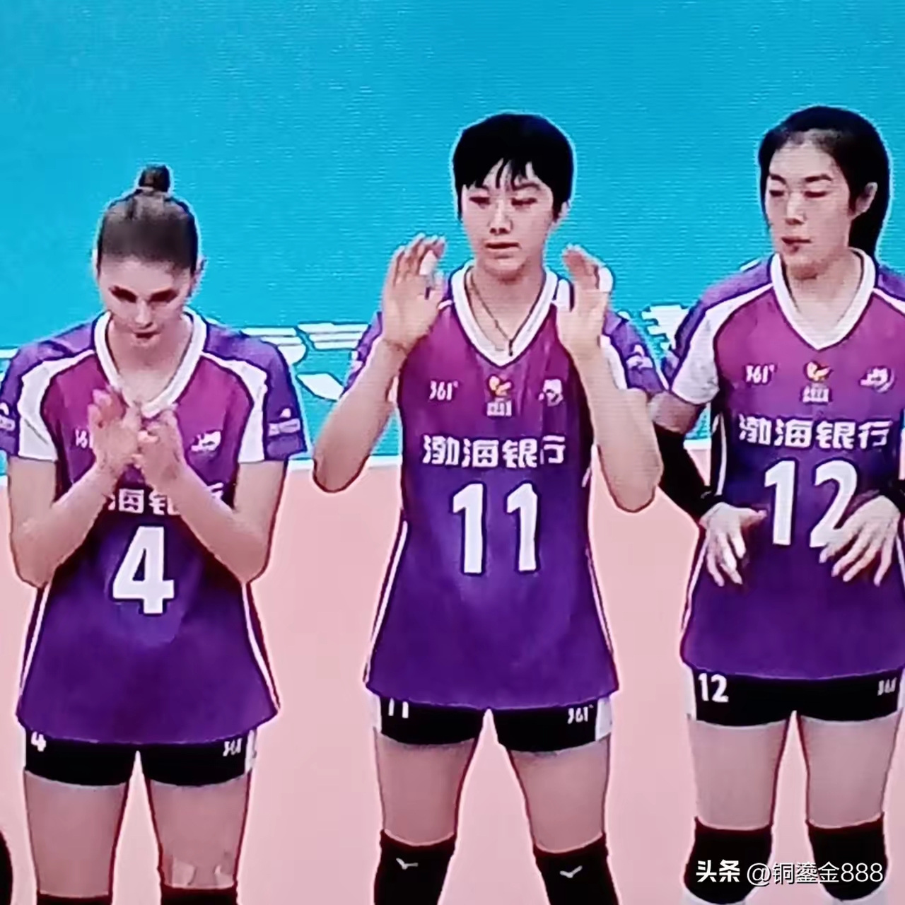 美国网球队横扫英国网球队，克耶高斯完成帽子戏法