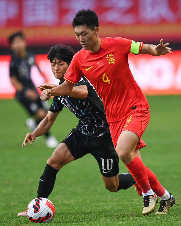 日本羽毛球队力克韩国羽毛球队，辛杜一己之力扛起全队的简单介绍