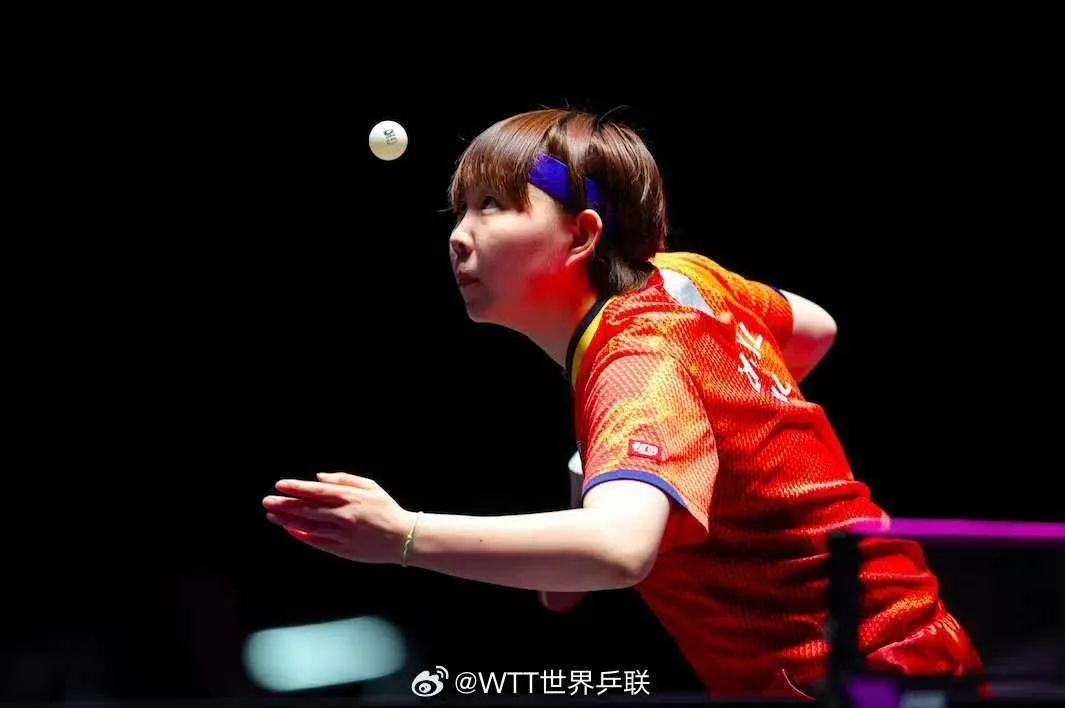 法国乒乓球队力克英国乒乓球队，奥恰洛夫惊艳世界的简单介绍