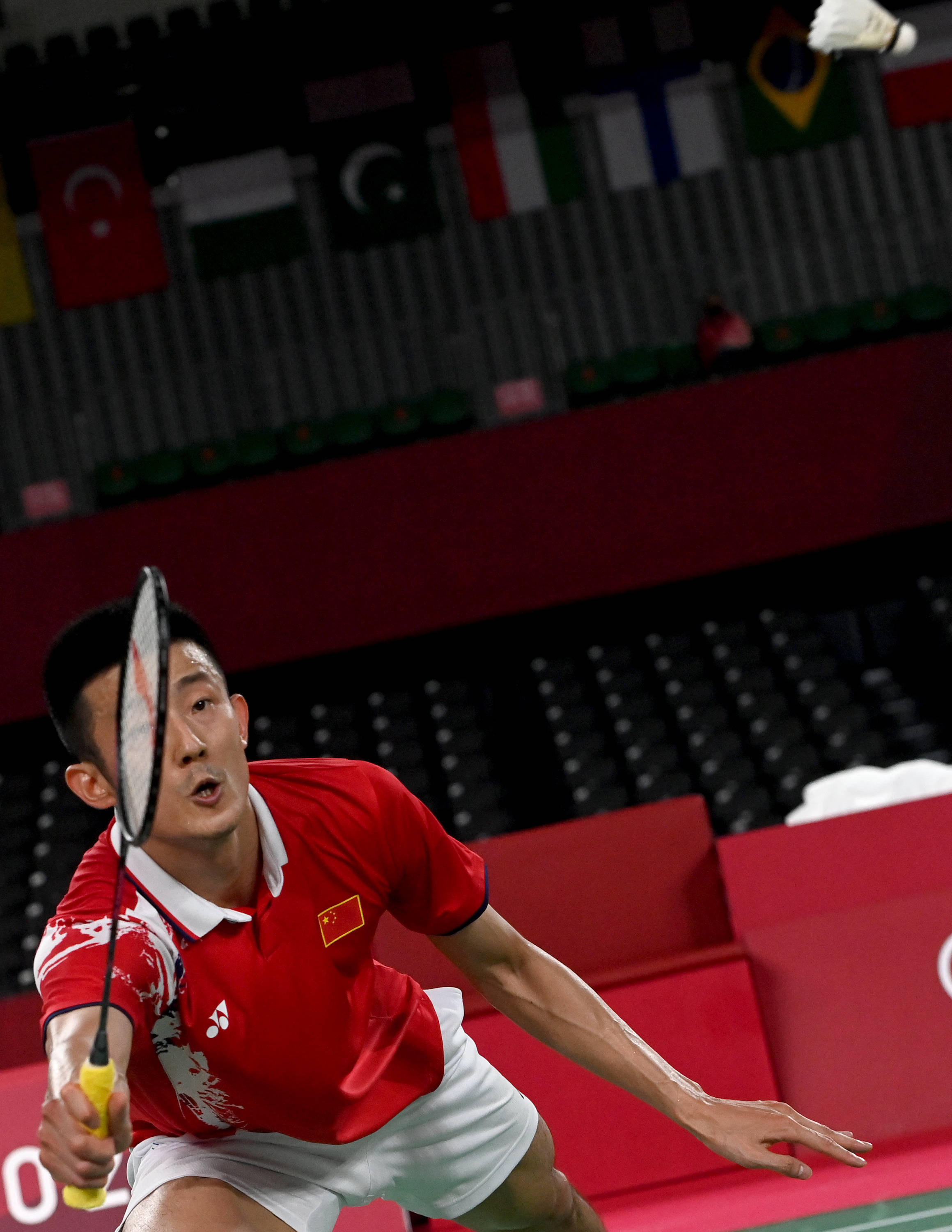 印尼羽毛球队轻取英格兰羽毛球队，谌龙高光表现的简单介绍