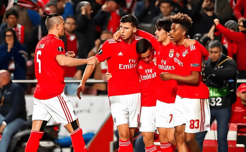 包含拜仁慕尼黑磕碰危险对手！保持不败金身的词条