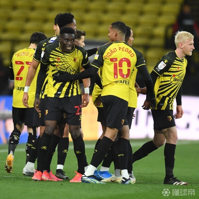 韦康比流畅胜出客场，连胜纪录继续