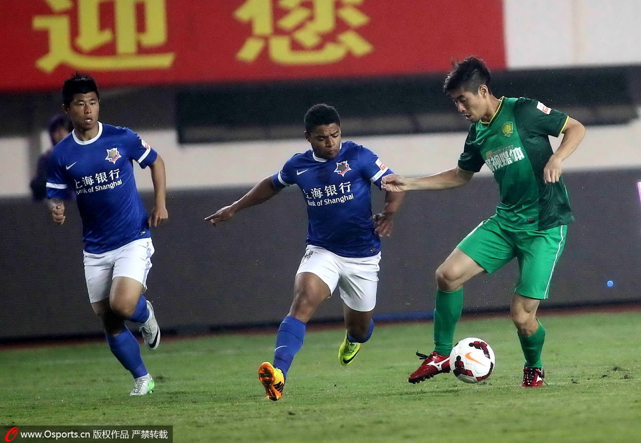 开云足球直播-申鑫主场告捷，三分满载壮行