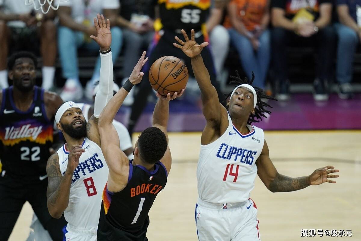 关于上海队横扫新疆队，布克统治全场的信息