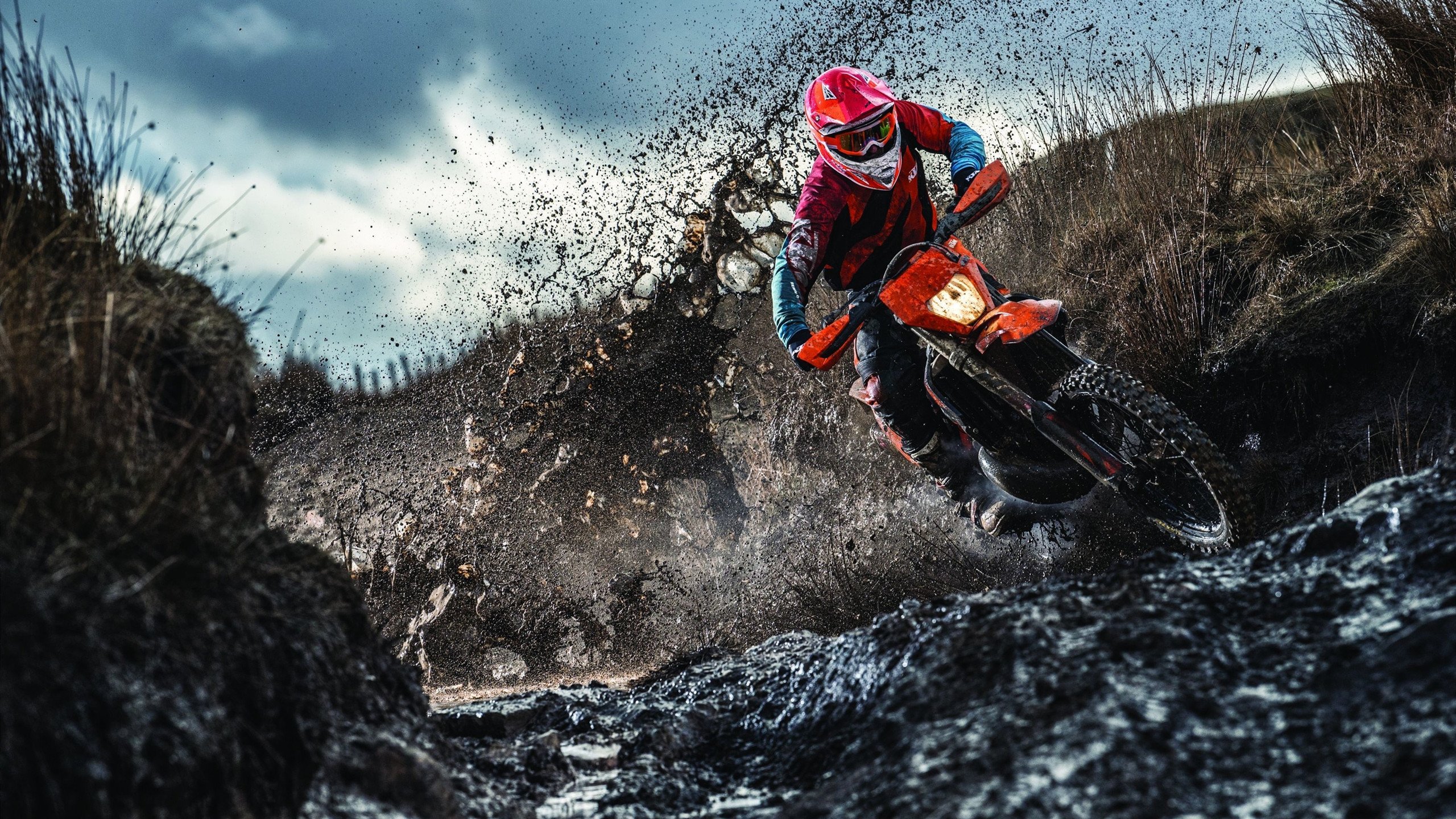 闪电战与奇兵,巴萨速胜那不勒斯,马丁内利如何成为关键先生