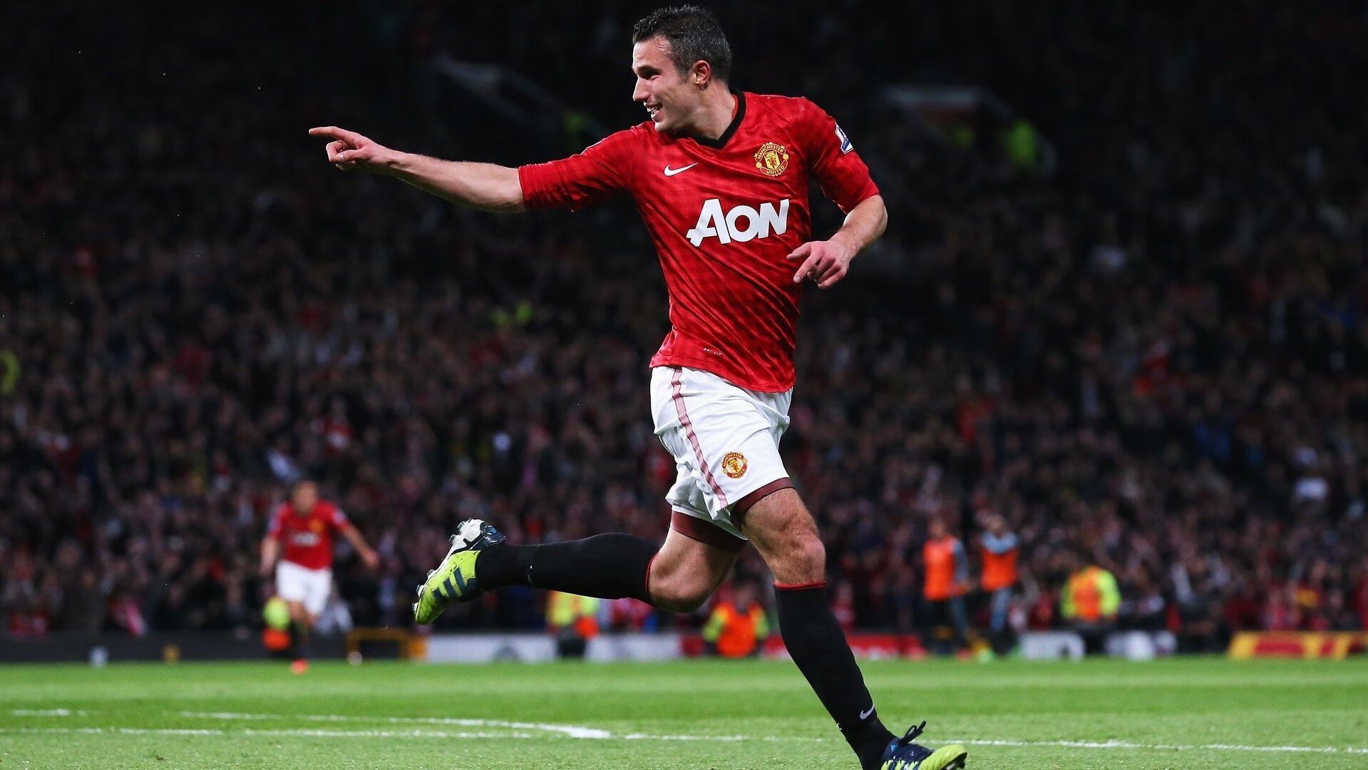 当韩国带走波兰成为隐喻,劳塔罗的教科书式表现如何诠释足球的终极唯一性