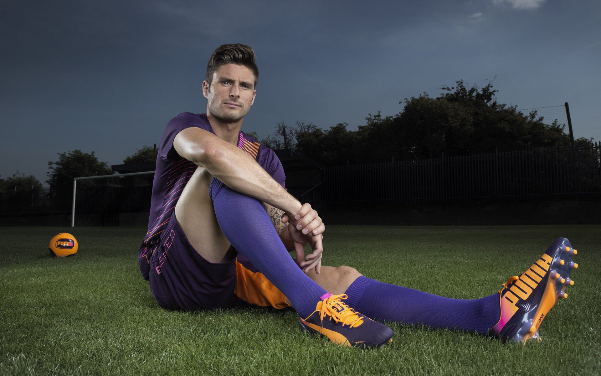 法比尼奥一锤定音，利物浦战术碾压曼联